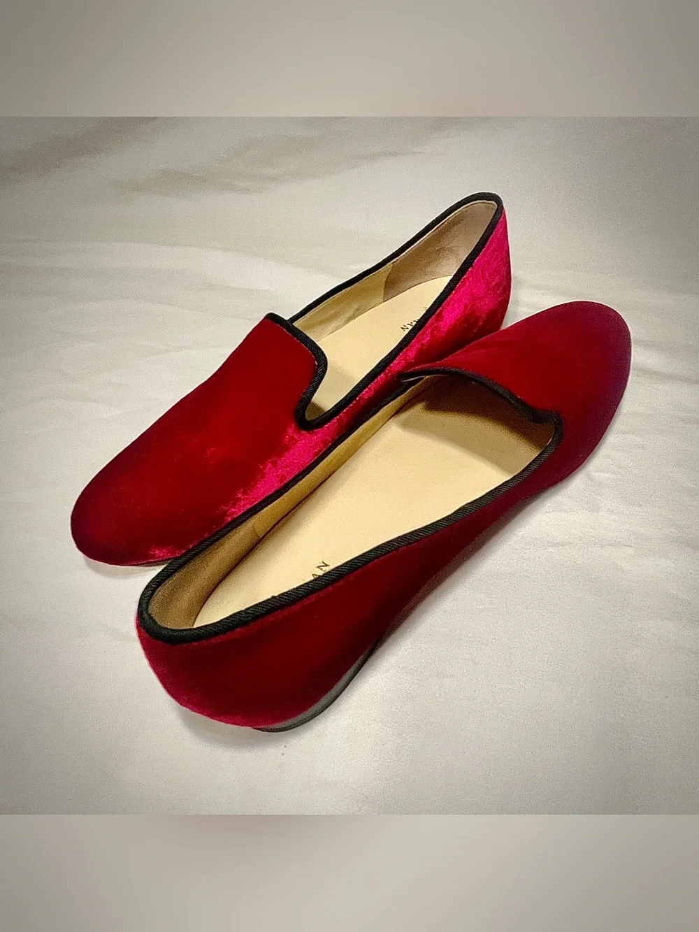 Cole Haan | Red Velvet Smoking Slipper Loafers | Size 9 | VTG | Pre-Owned
